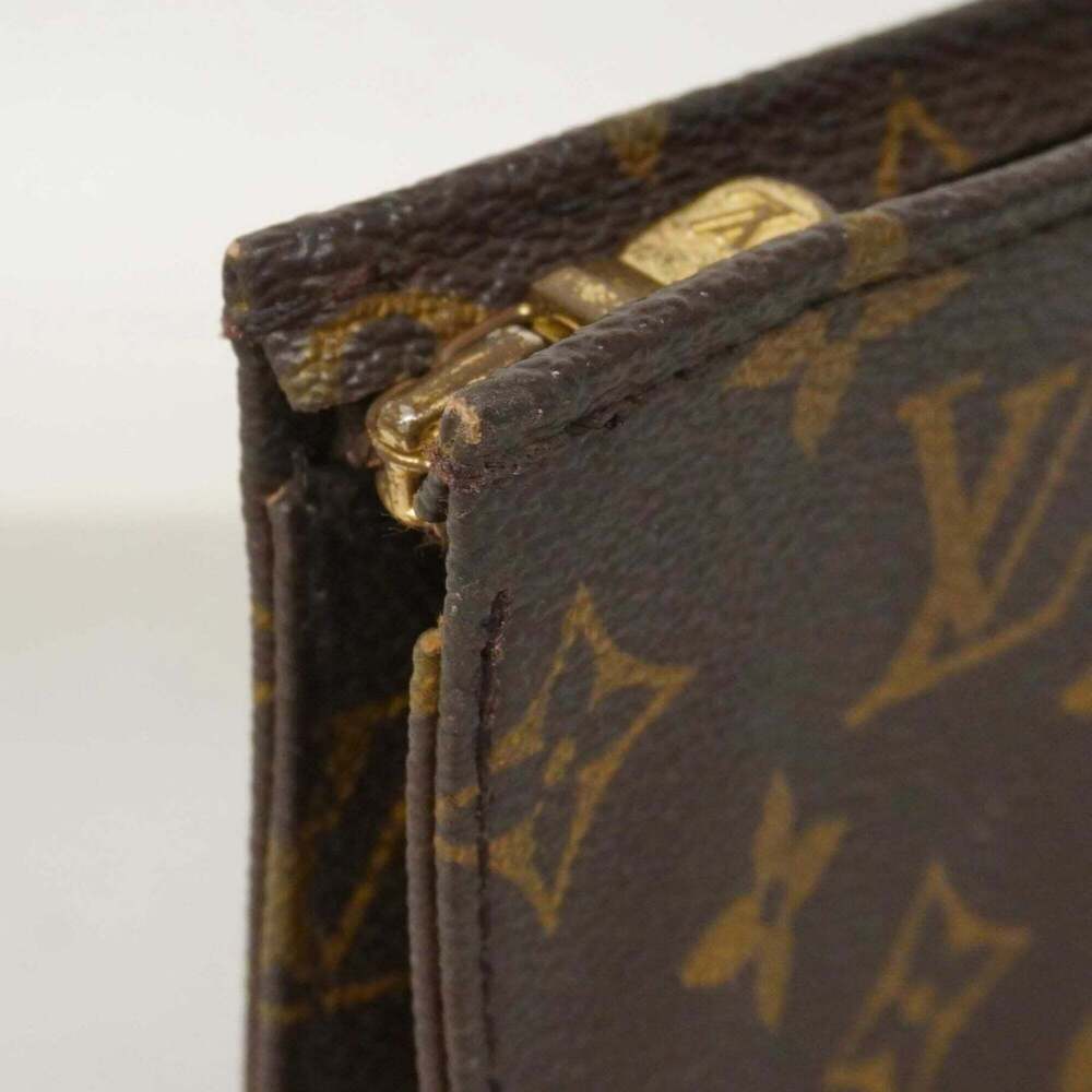 LOUIS VUITTON Authentic Brown Monogram Pochette Pouch - Picture 7 of 9